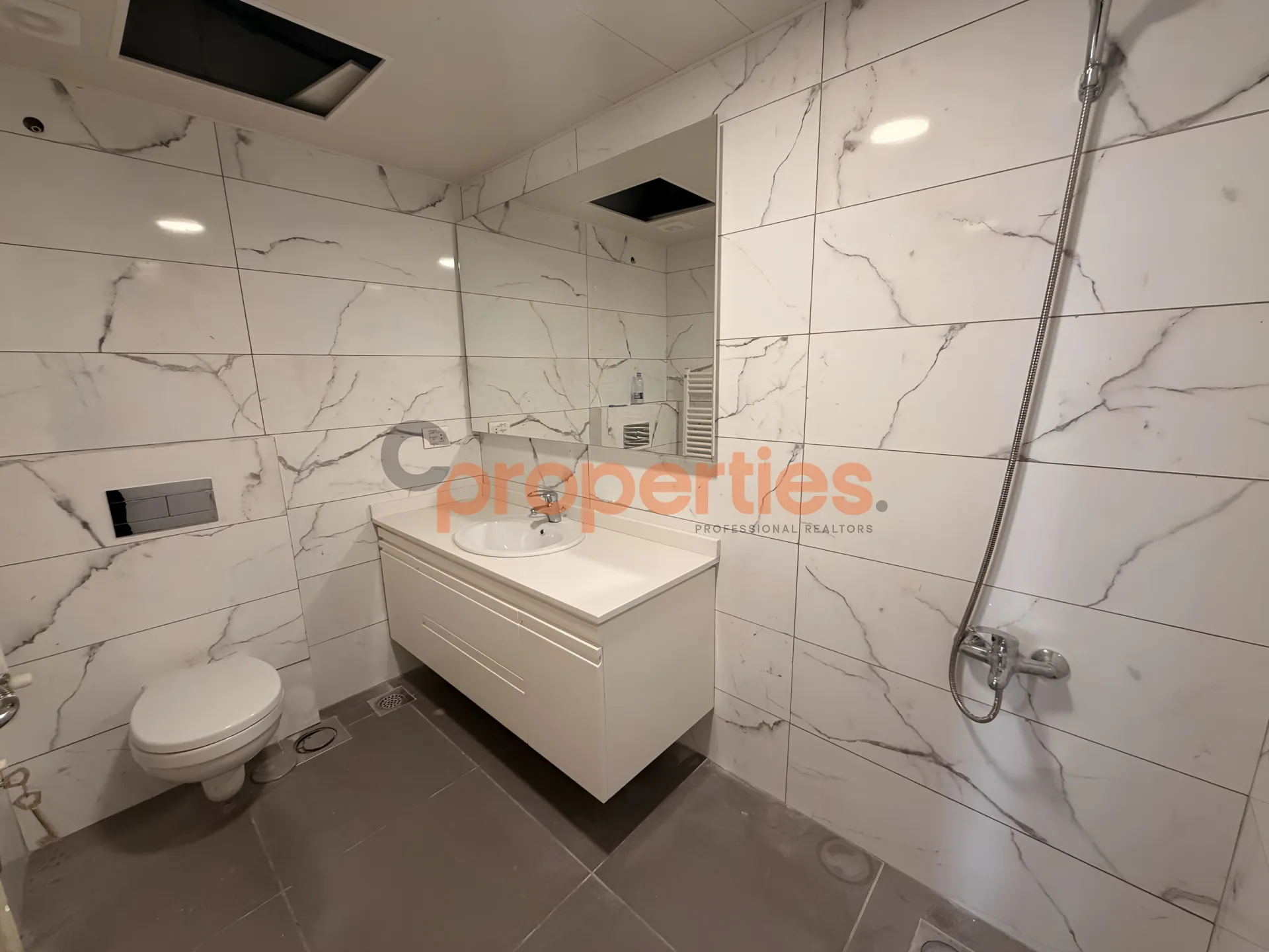 Apartment for Sale in Naqqache