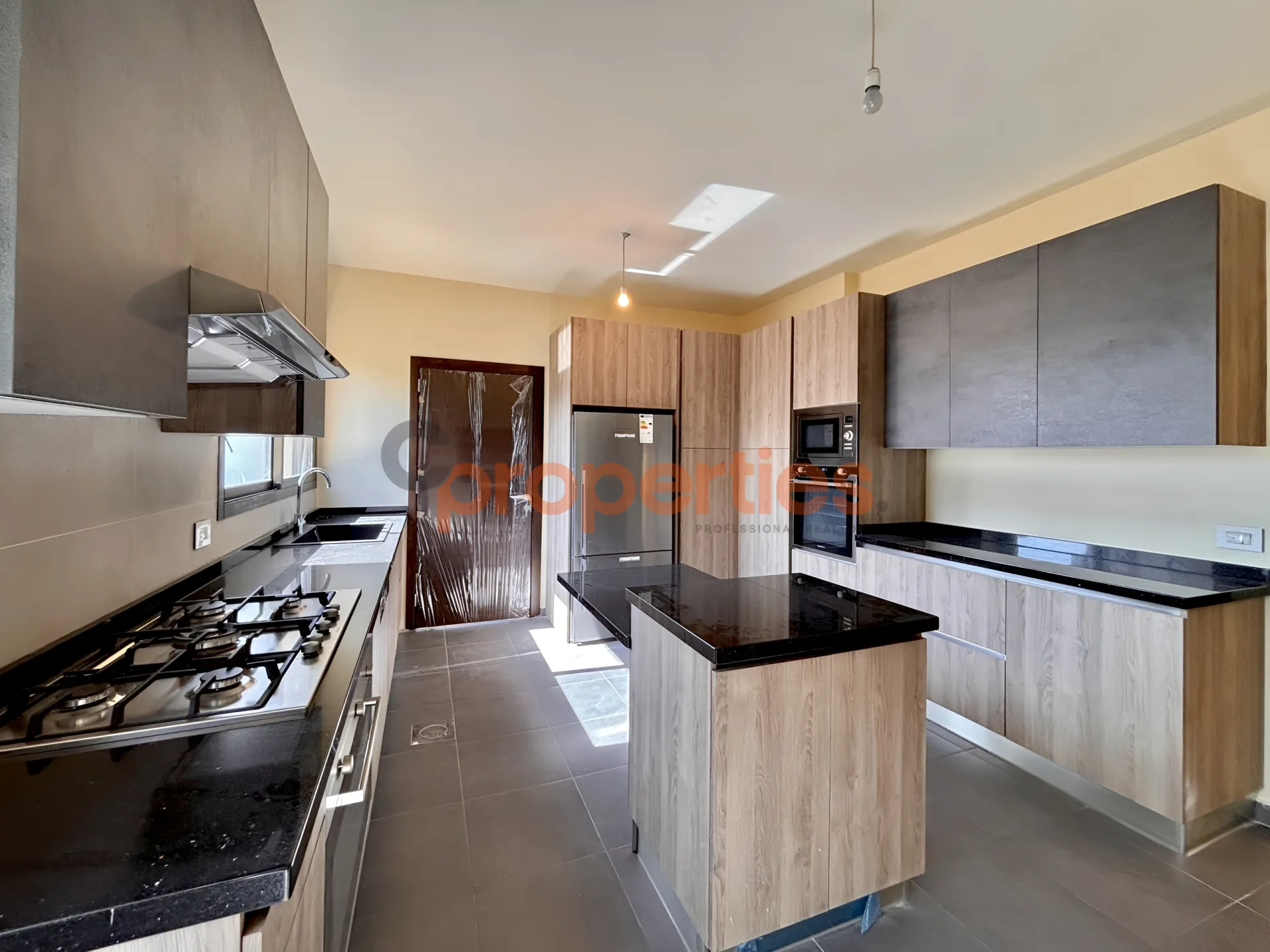 Apartment for Sale in Jouret El Ballout