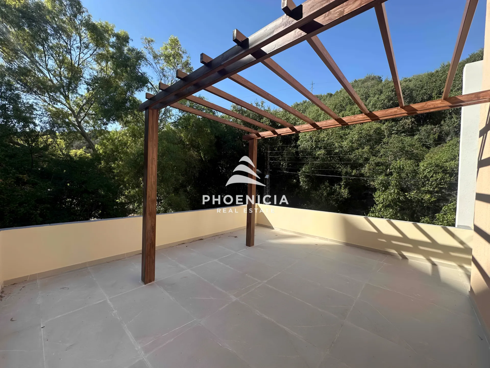 Villa for Sale in Aamchit
