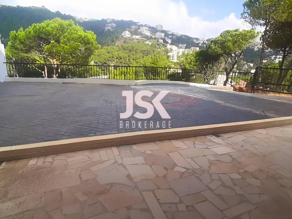 Apartment for Sale in Baabdat, Lebanon - 3 bed, 3 bath