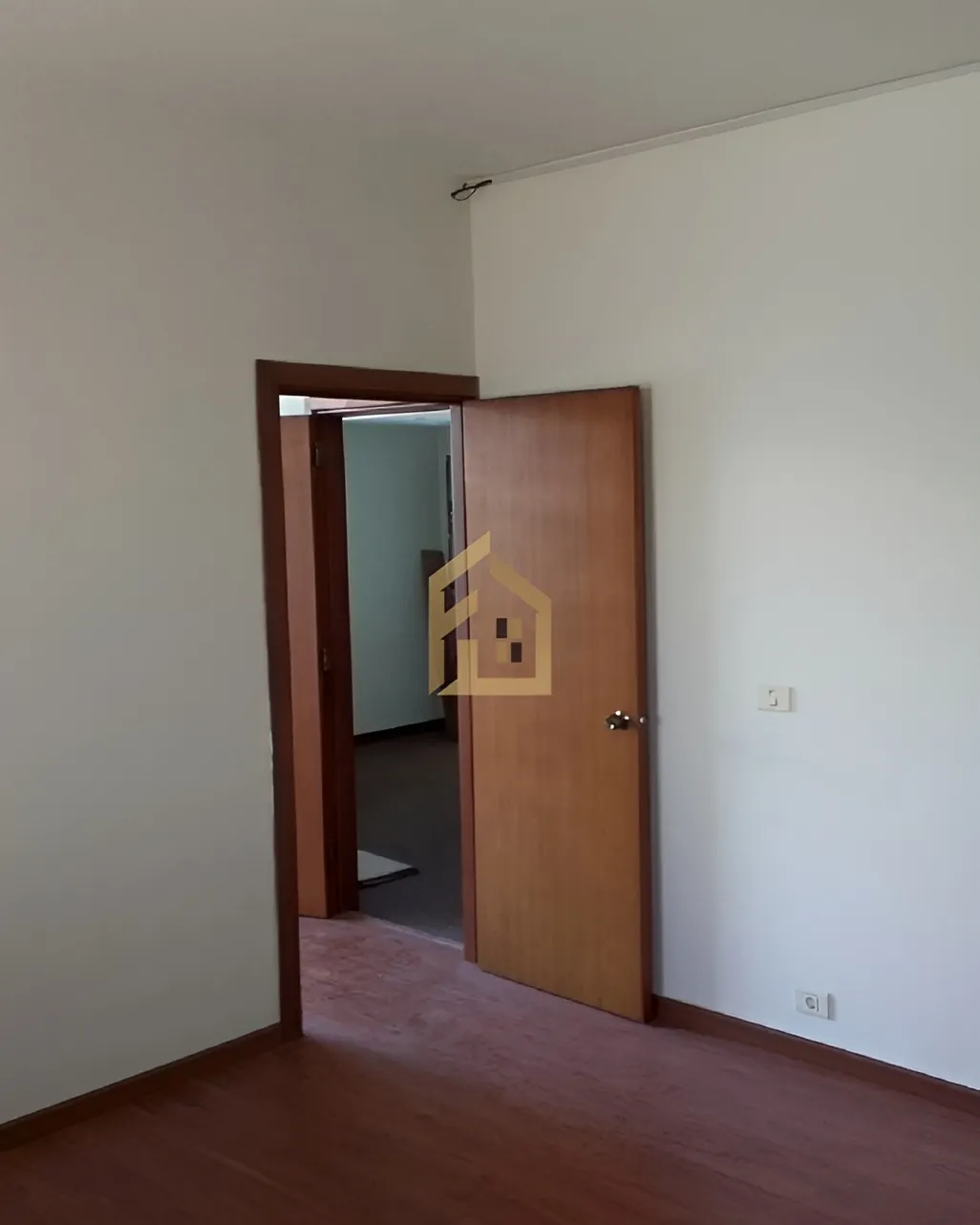Office for rent in Daoura, Lebanon