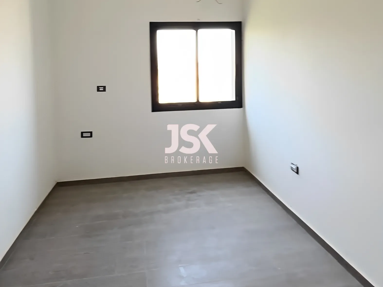 Apartment for Sale in Tilal Ain Saadeh