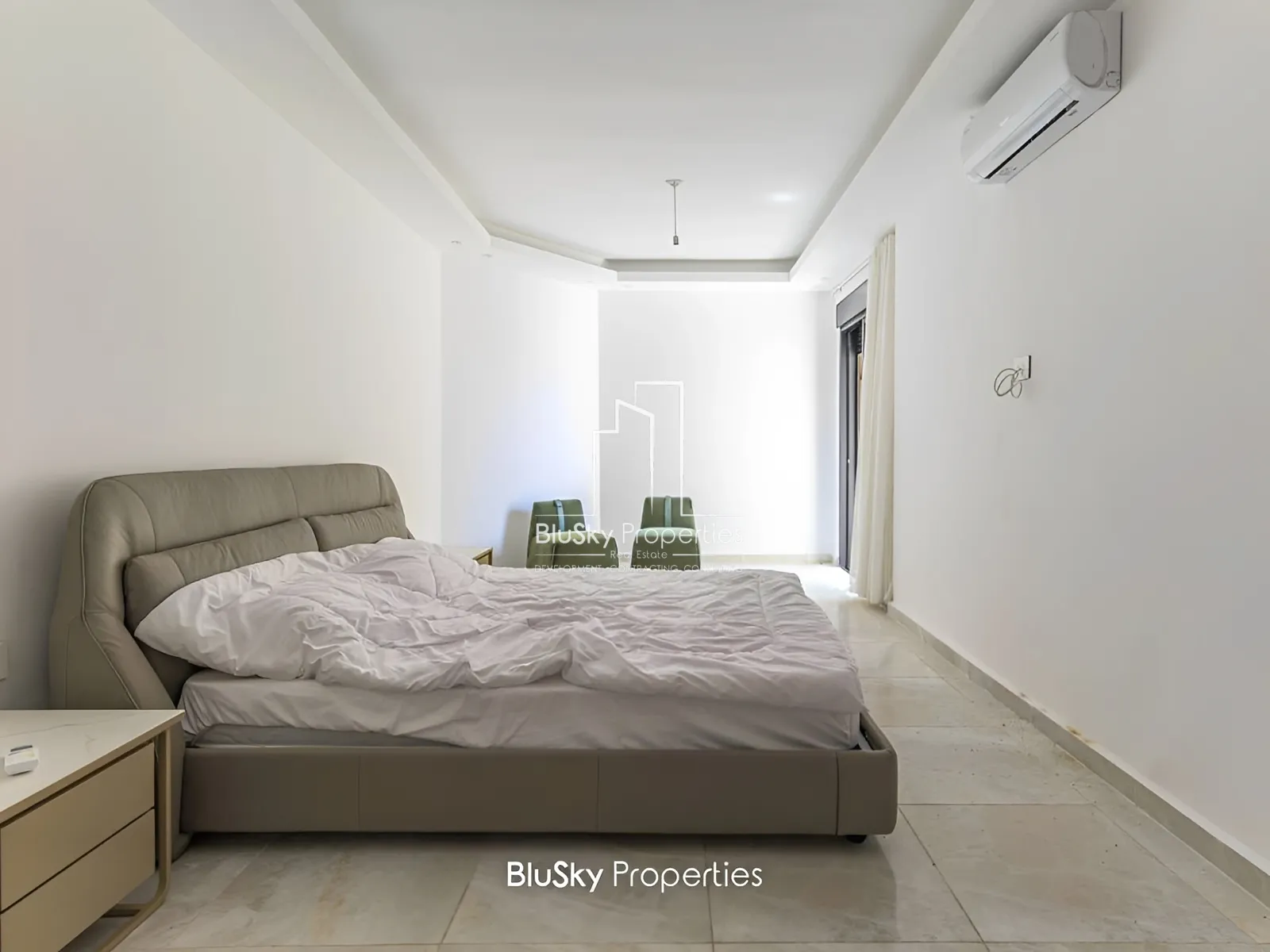 Apartment for Sale in Blat