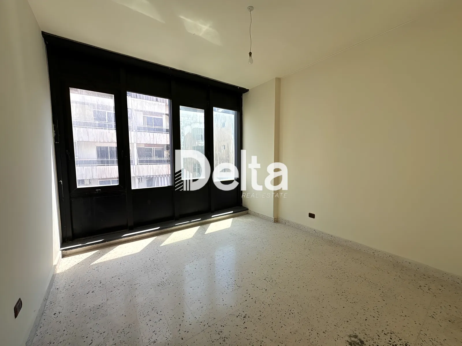 Office for rent in Mar elias, beirut, lebanon