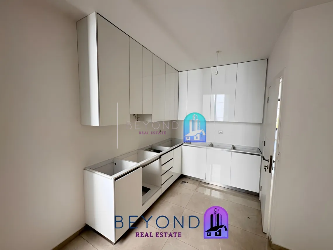 Apartment for sale in Hamra, Beirut, Lebanon