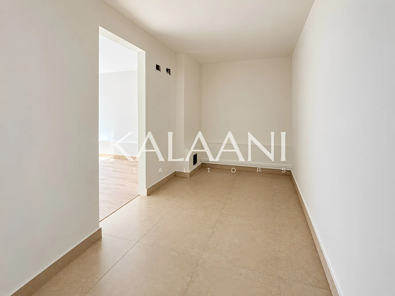 Shop for rent in Jdeideh