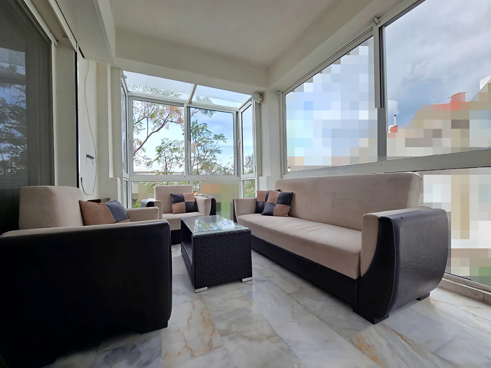 Apartment for Sale in Ballouneh