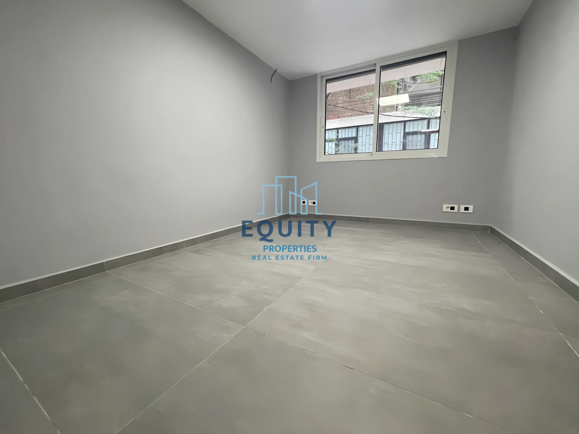 Office for rent in Badaro