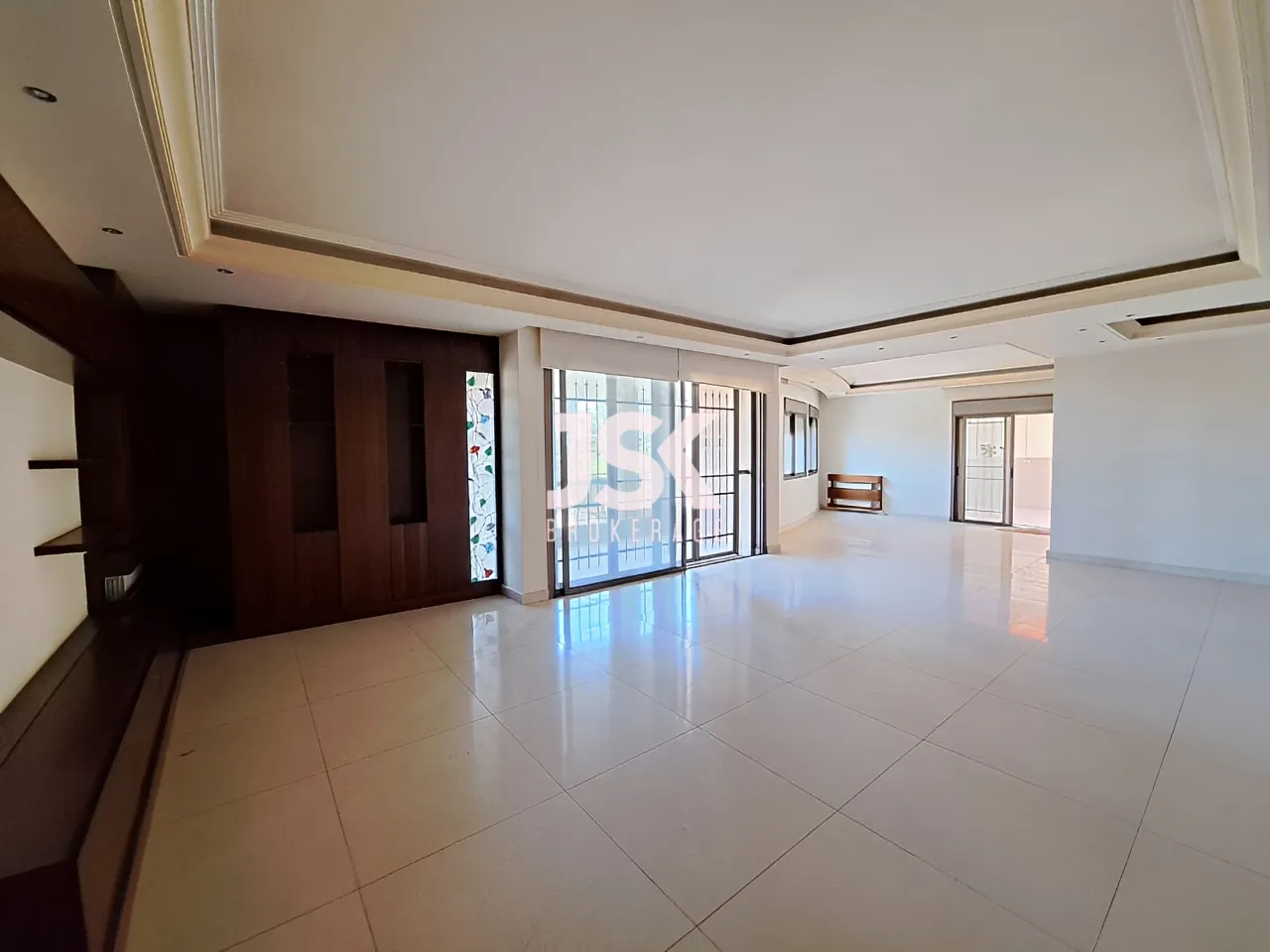 Apartment for Sale in Bsalim