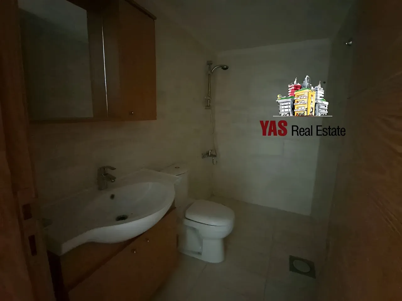 Apartment for Sale in Broumana - 3 bed, 4 bath