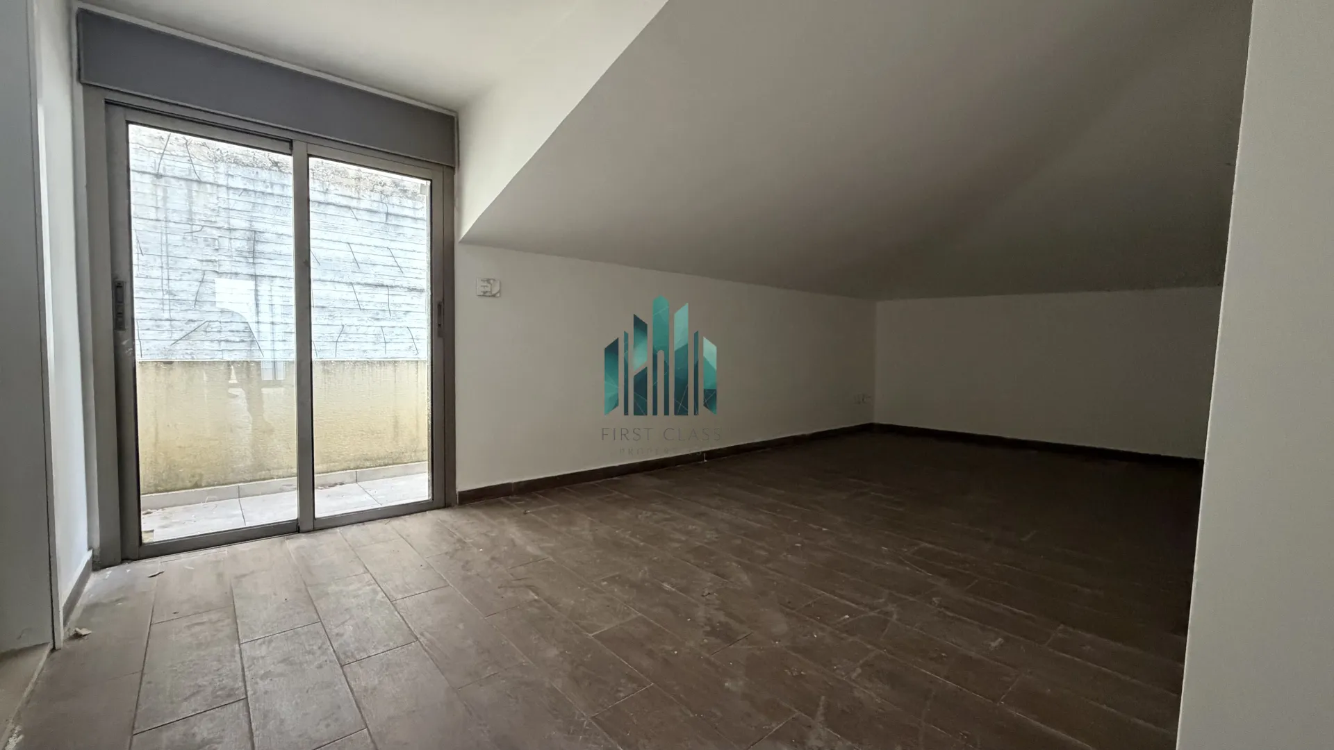 Duplex for sale in Bharsaf