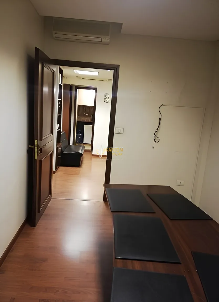 Office for sale in Hazmieh