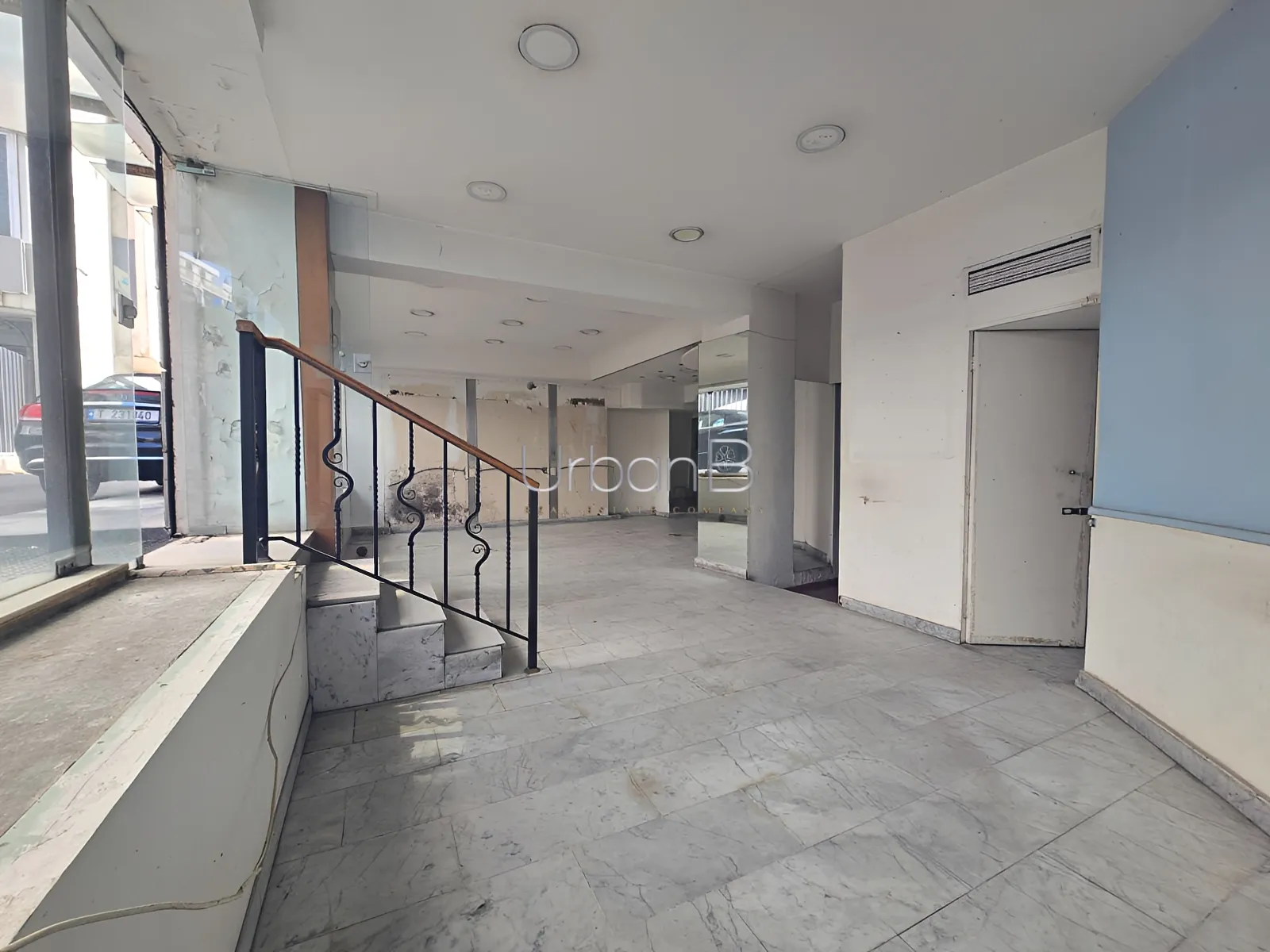 Shop for rent in Hamra, beirut, lebanon