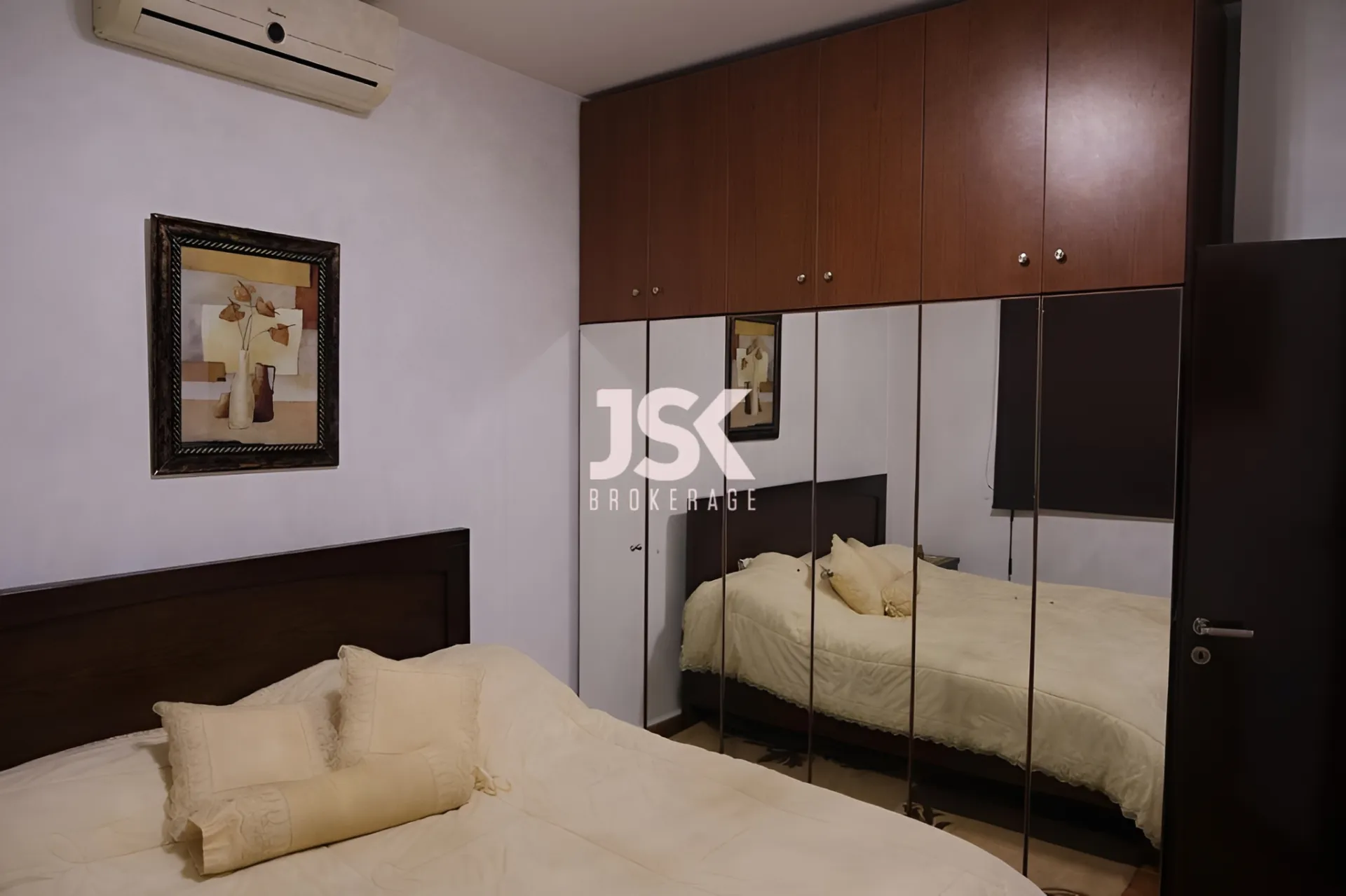 Apartment for Sale in Mazraat Yachoua