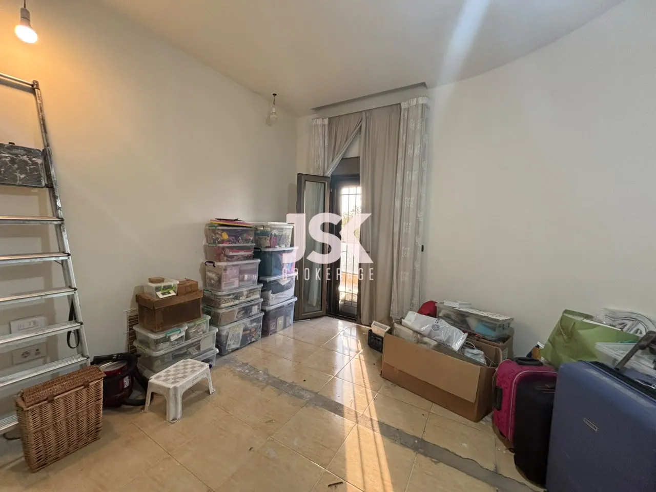 Apartment for Sale in Roumieh
