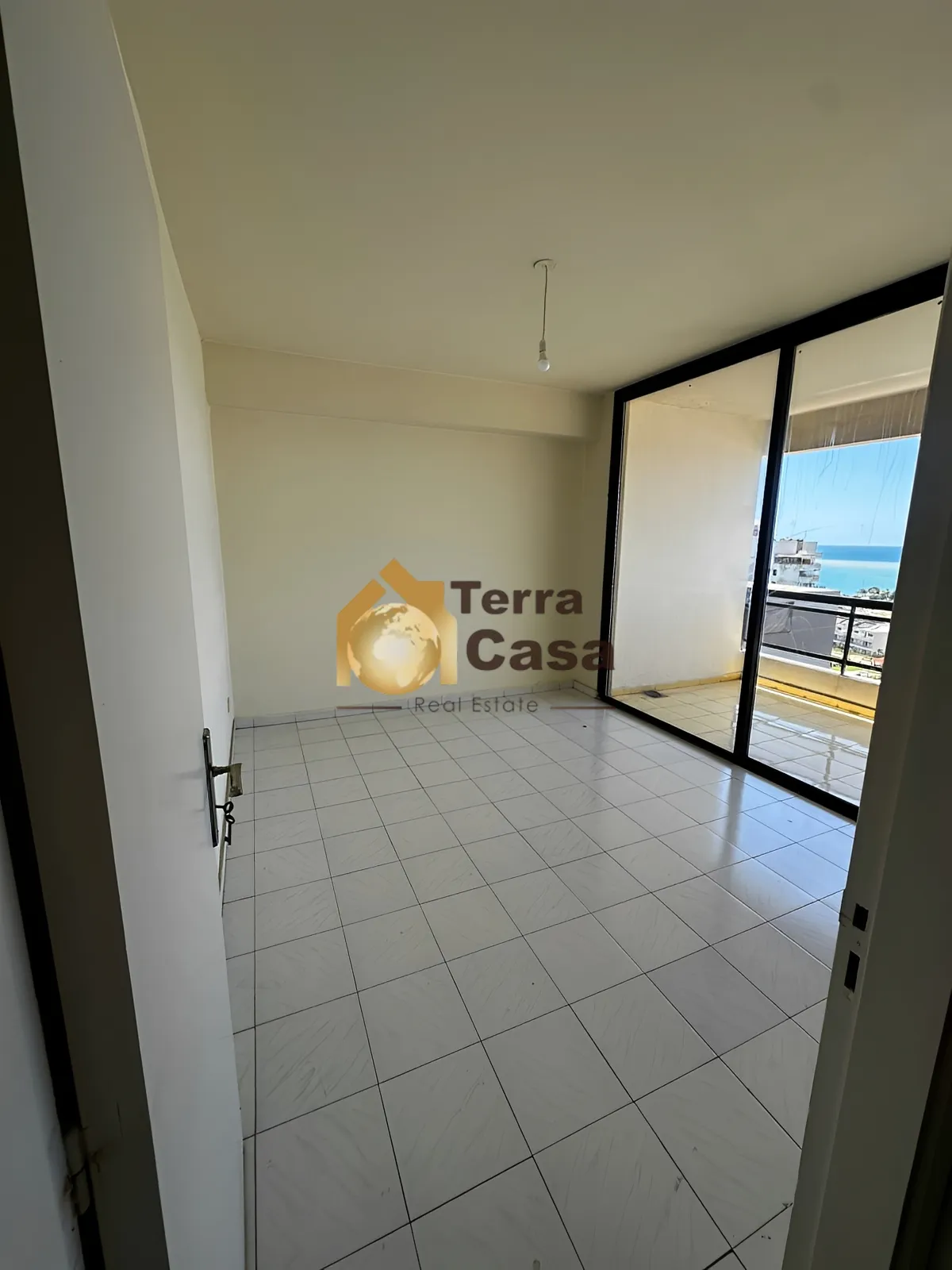 Commercial for rent in Kaslik