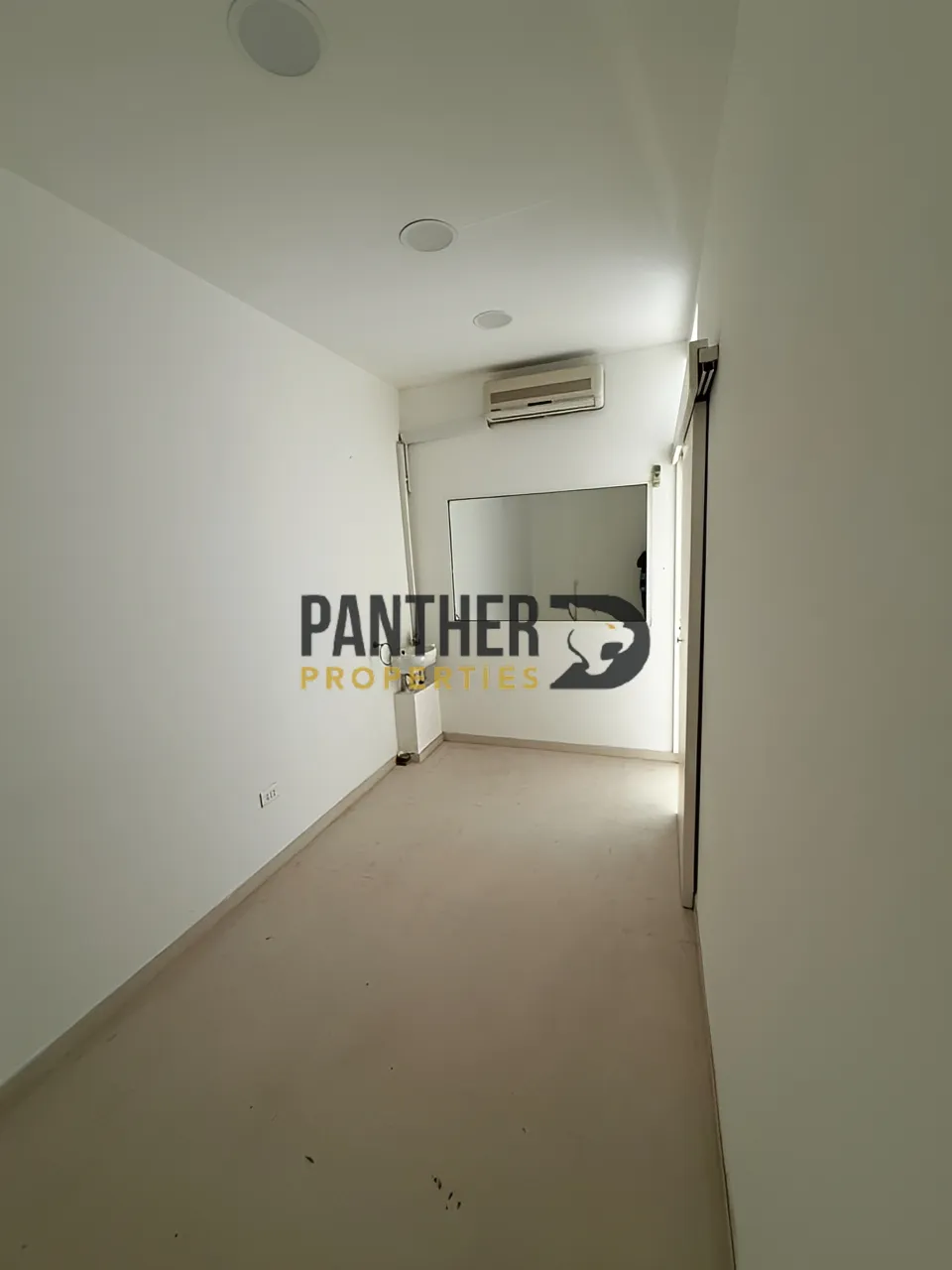 Shop for rent in Mansourieh, lebanon
