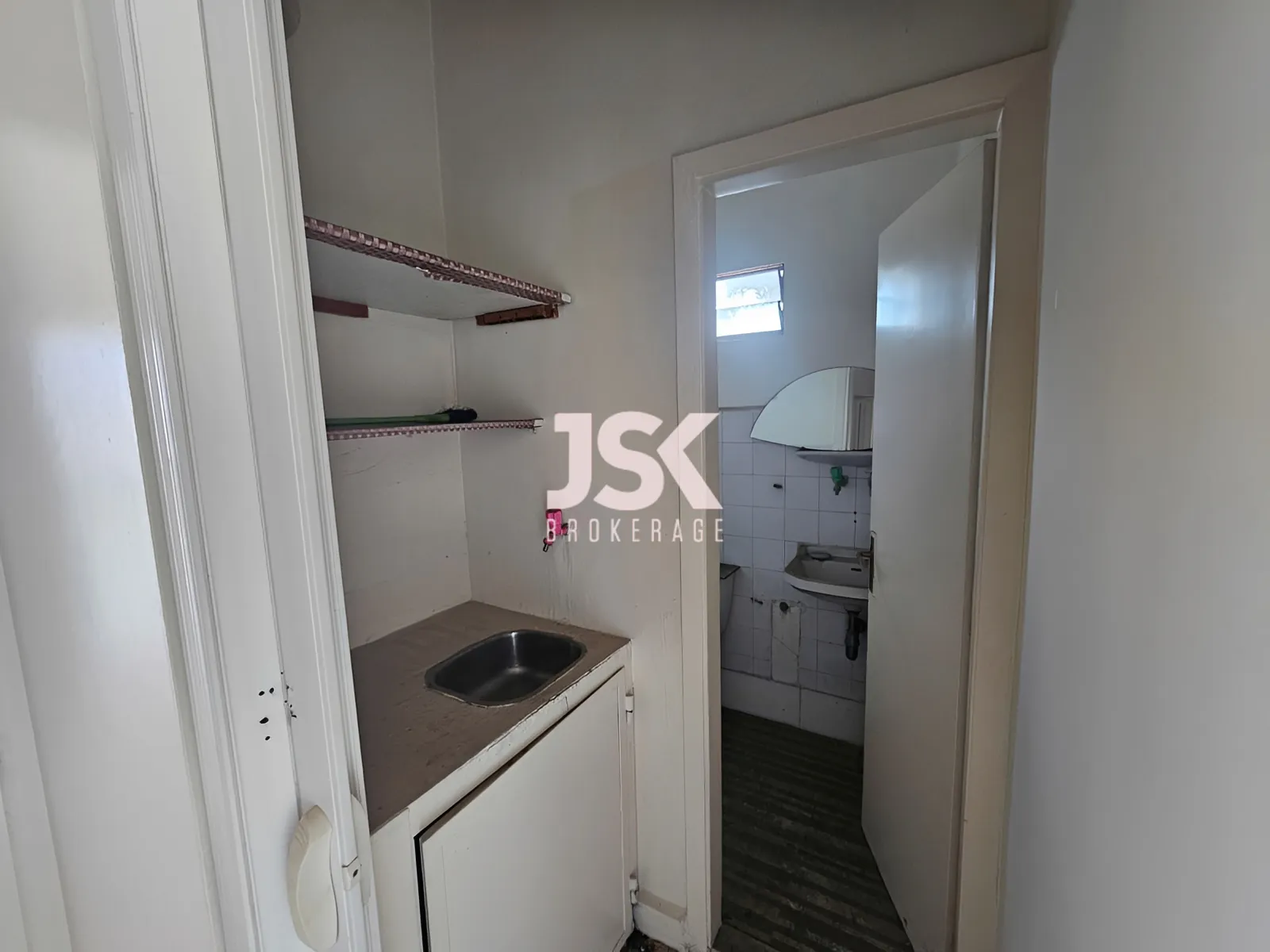 Office for Rent in Bourj Hammoud