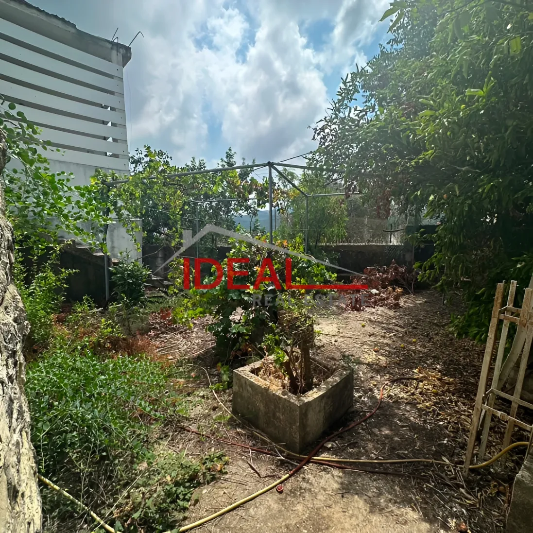 House for sale in Gharifeh