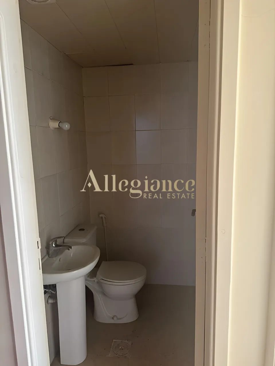 Shop for rent in Mazboud