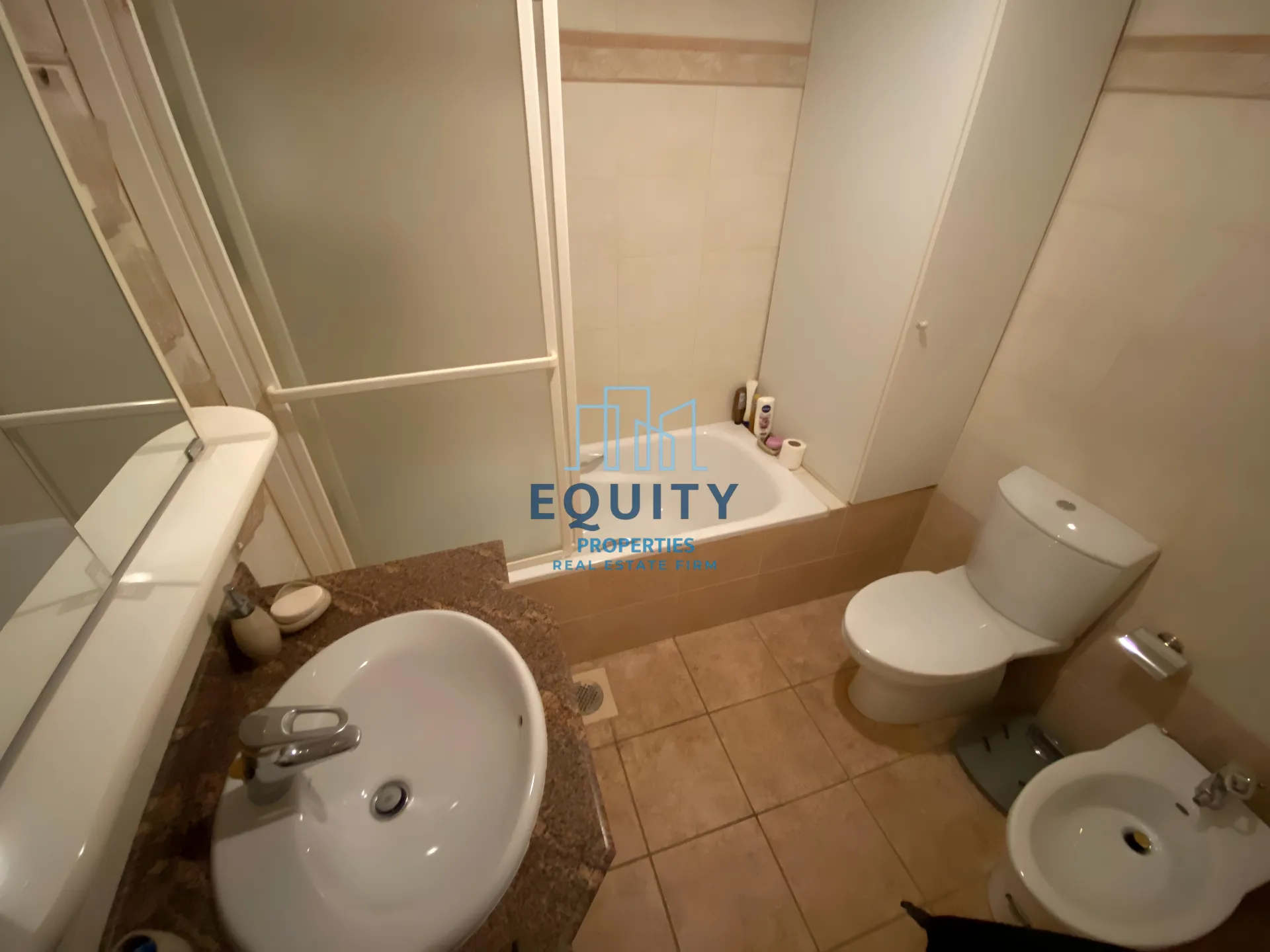 Apartment for Sale in Hamra
