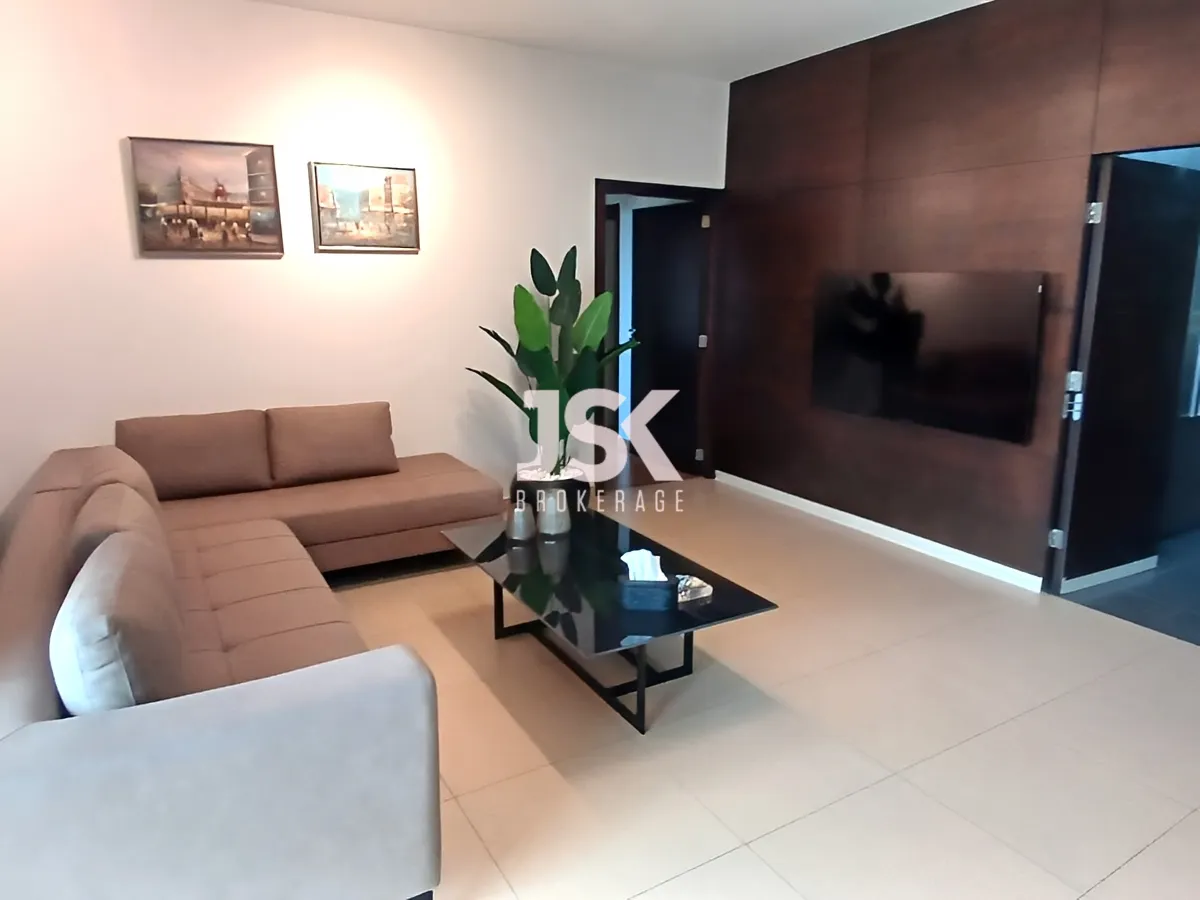 Apartment for Sale in Mazraat Yachoua - 4 bath