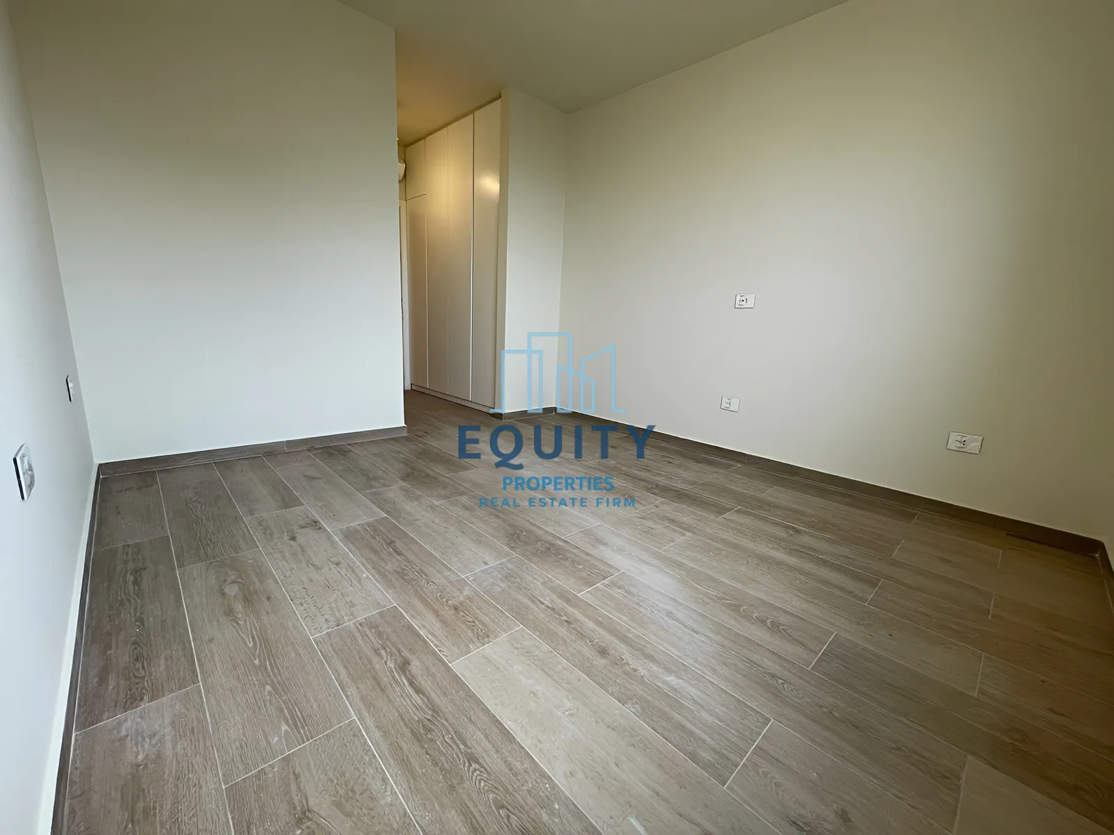 Apartment for Rent in Kornet Chehwan - 3 bed, 4 bath