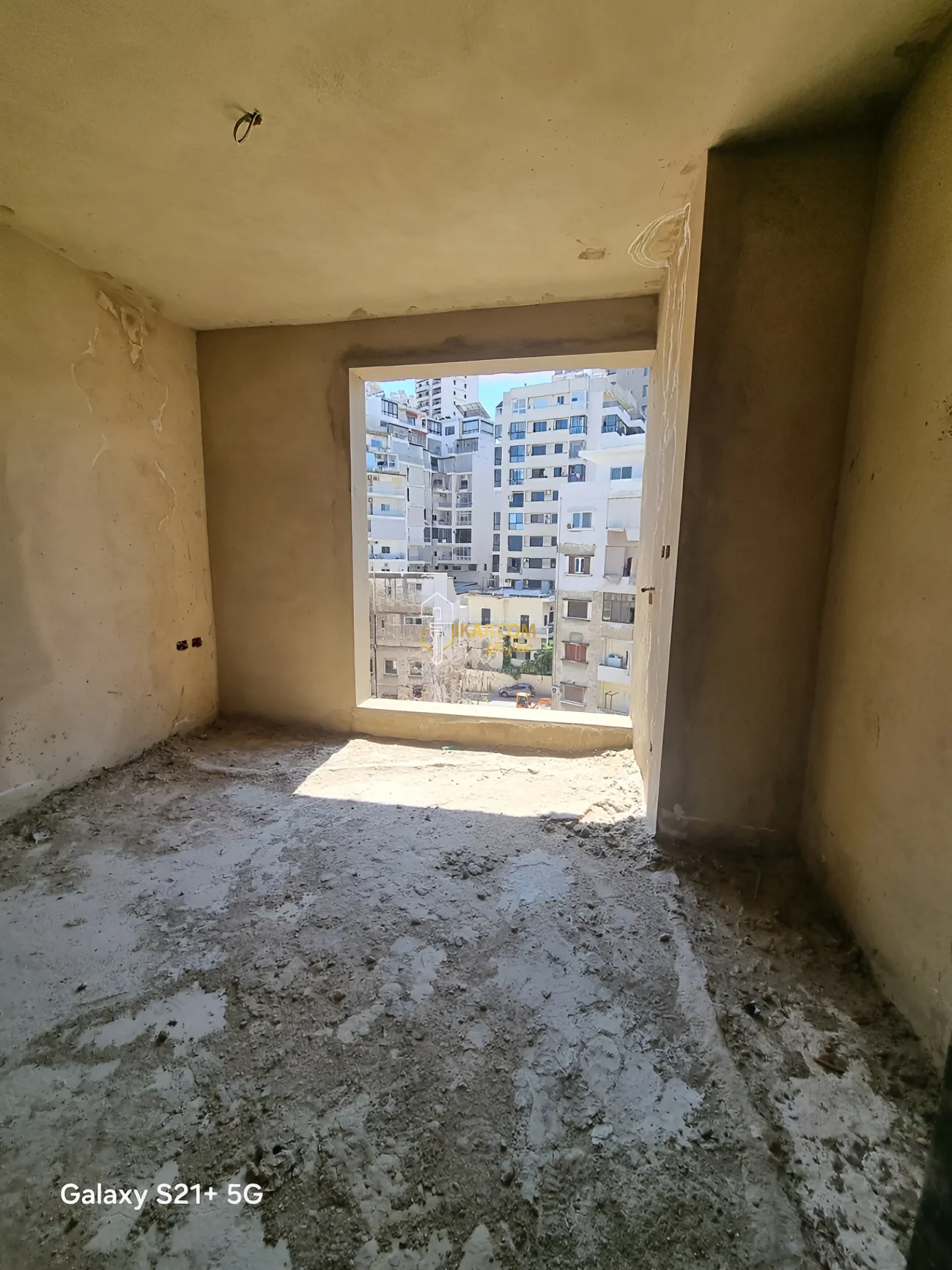 Apartment for sale in Rmeil, Bayrut, Lebanon - 3 bed, 4 bath