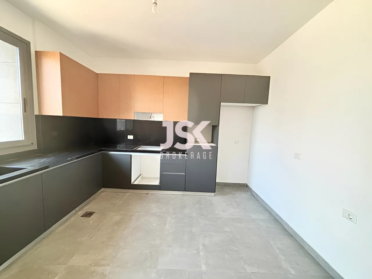 Apartment for Sale in Badaro