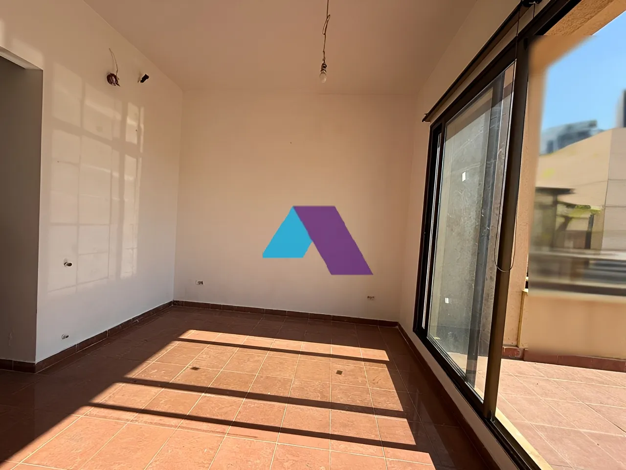 Apartment for Sale in Achrafieh - 4 bed, 4 bath