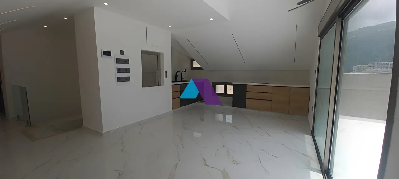 Apartment for Sale in Adma w Dafnah
