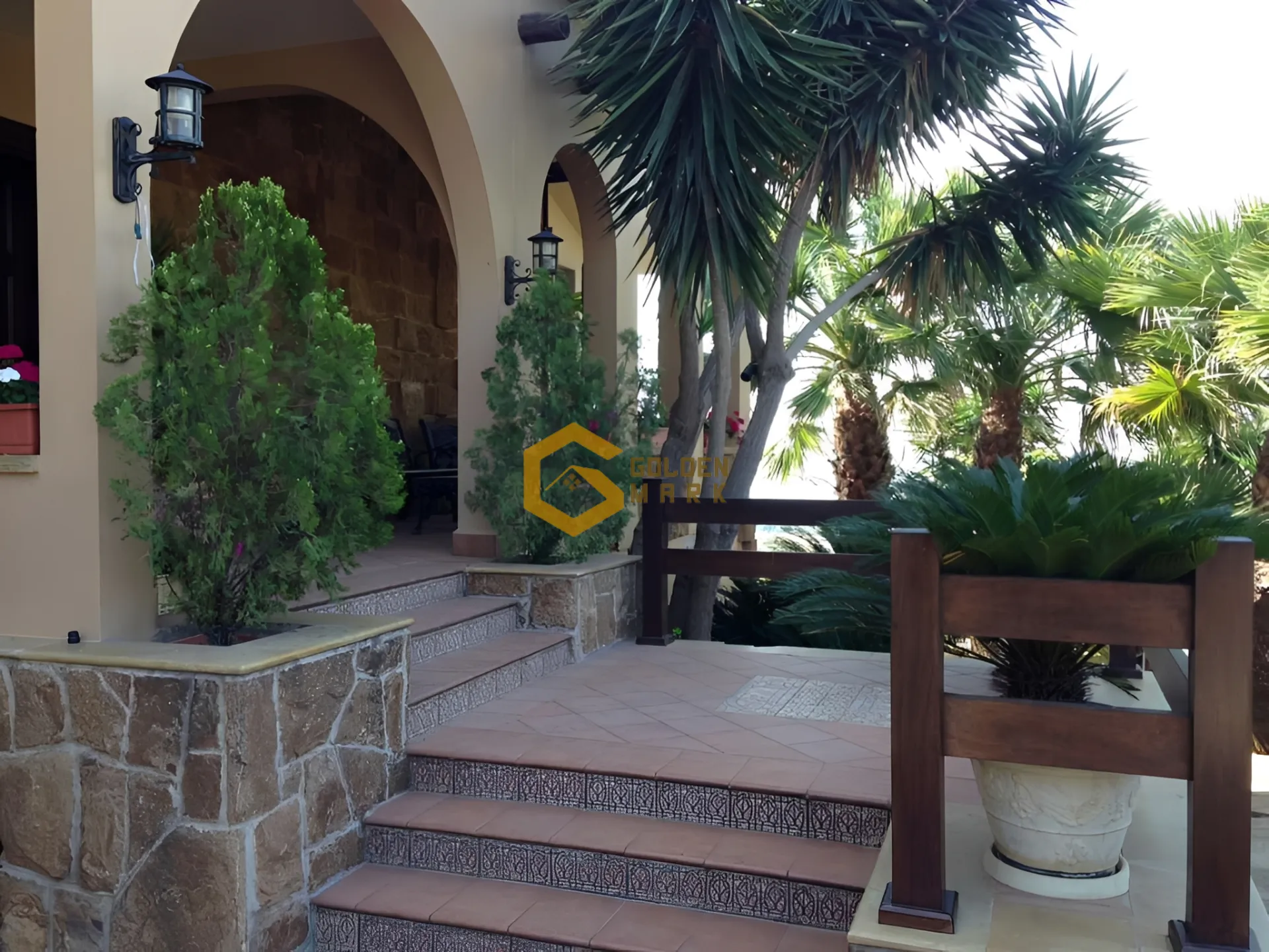 Villa for Sale in Jdayel - 5 bed, 6 bath
