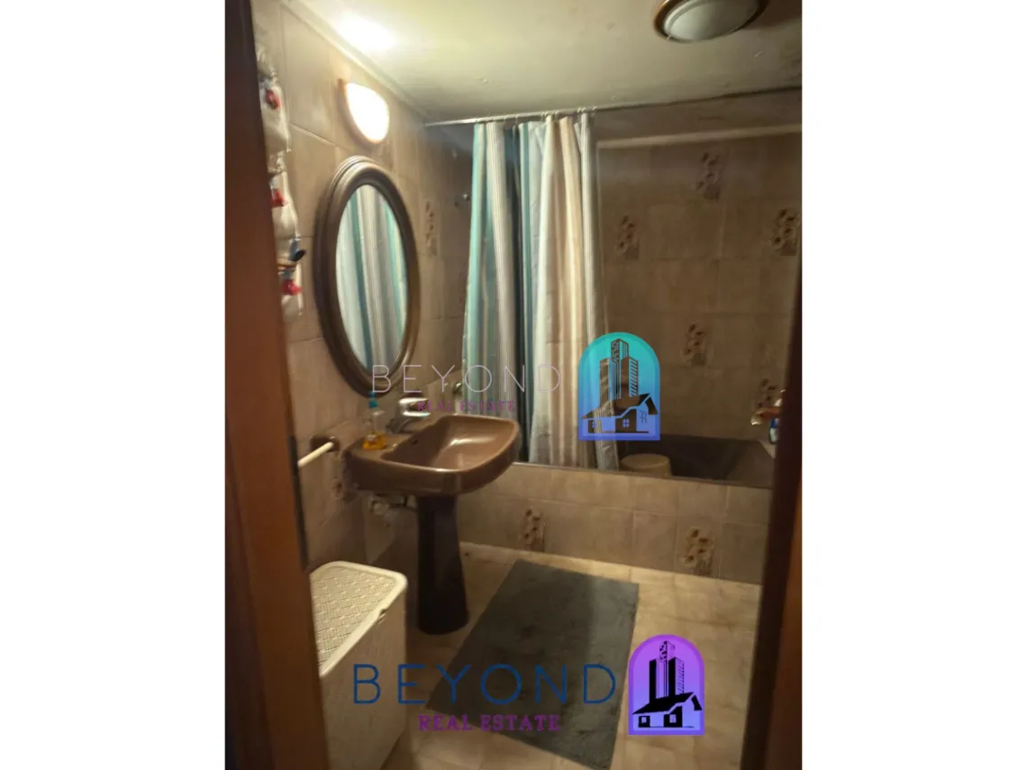 Apartment for sale in Zarif, Bayrut, Lebanon