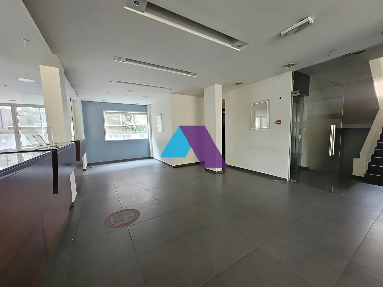 Building for Sale in Mazraat Yachoua