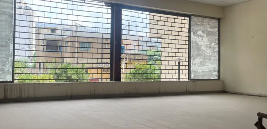 Showroom for rent in Zalqa, Lebanon