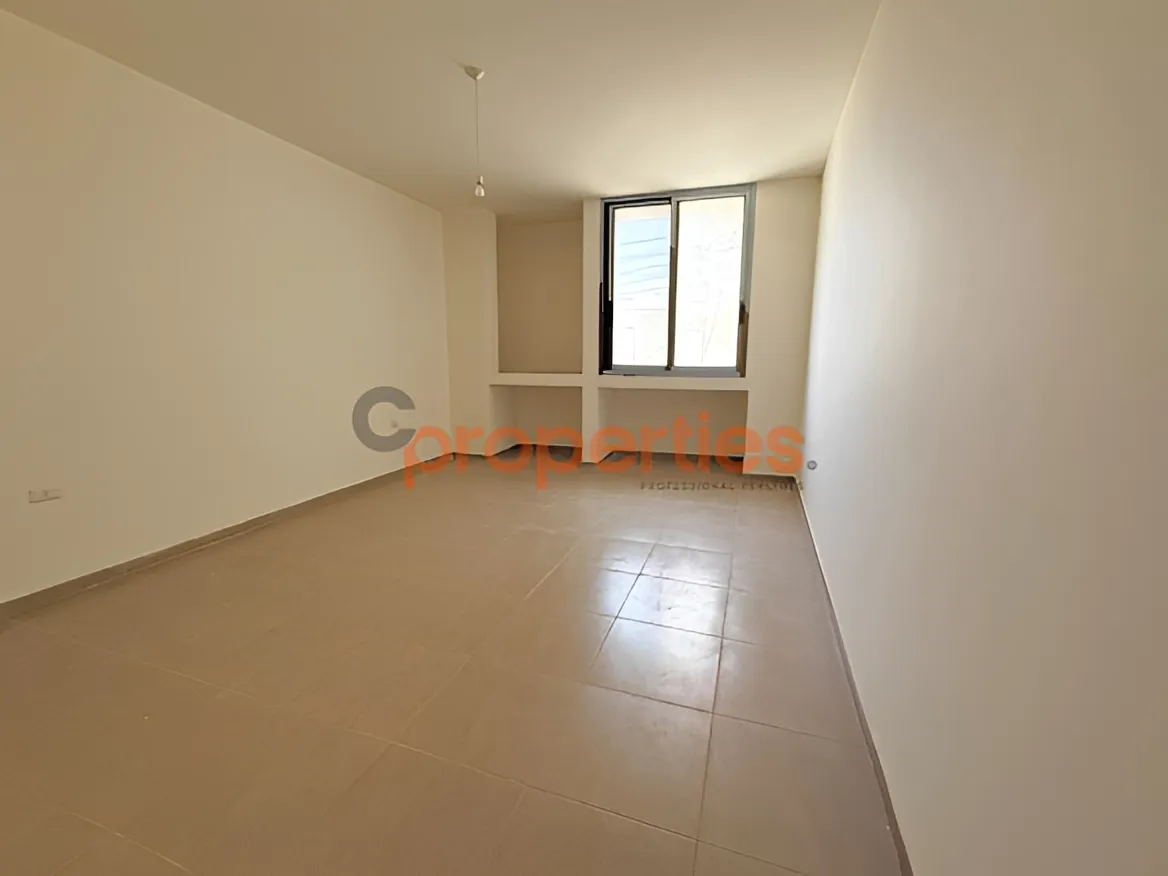Apartment for Sale in Louaizeh