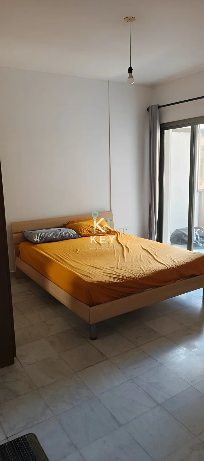 Apartment for rent in Ain Al Mraiseh, Beirut, Lebanon