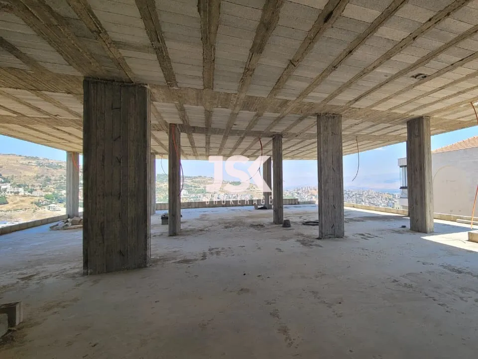 Building for Sale in Zahlé