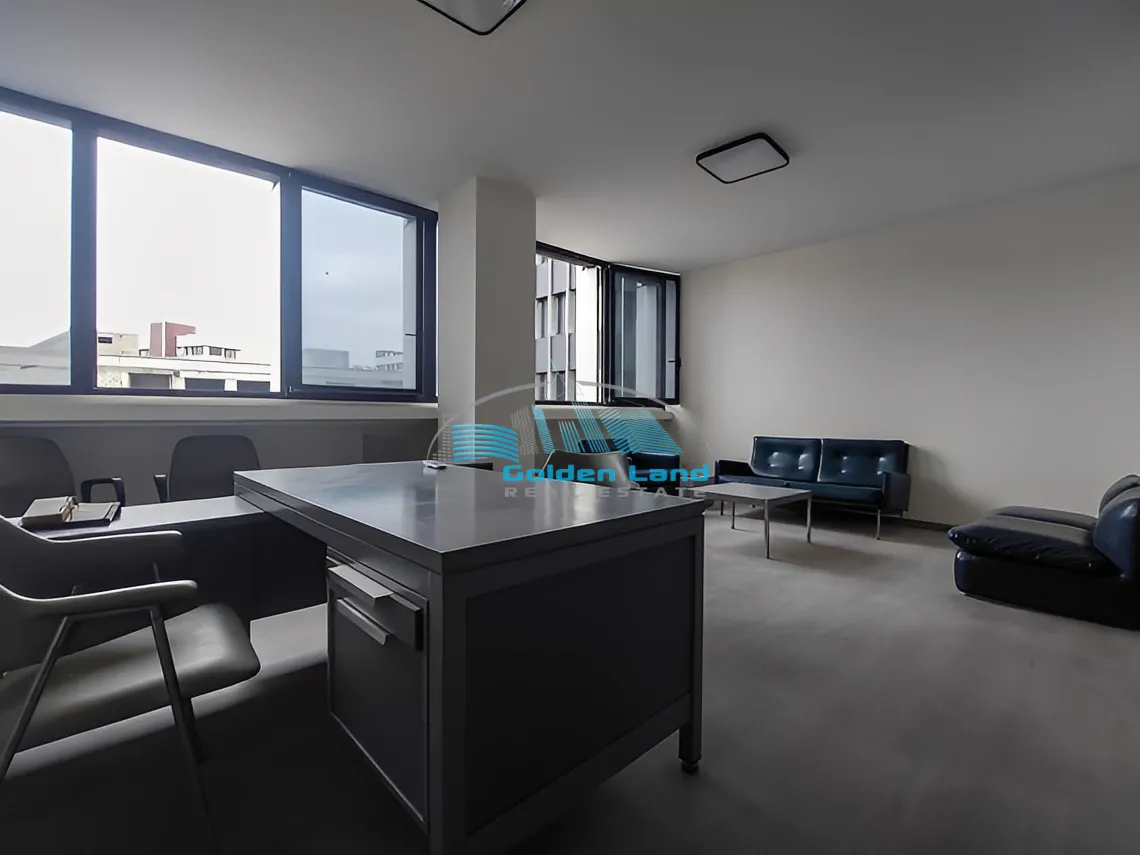 Office for rent in Antelias, Lebanon