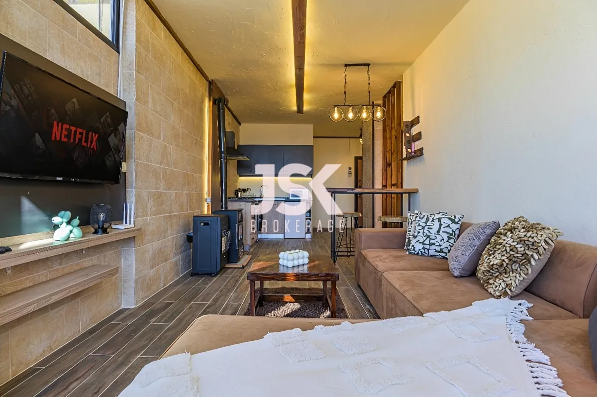 Chalet for Sale in Faraiya