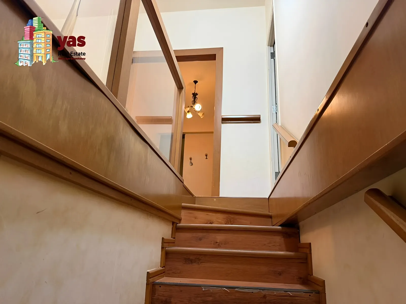 Apartment for Sale in Ballouneh