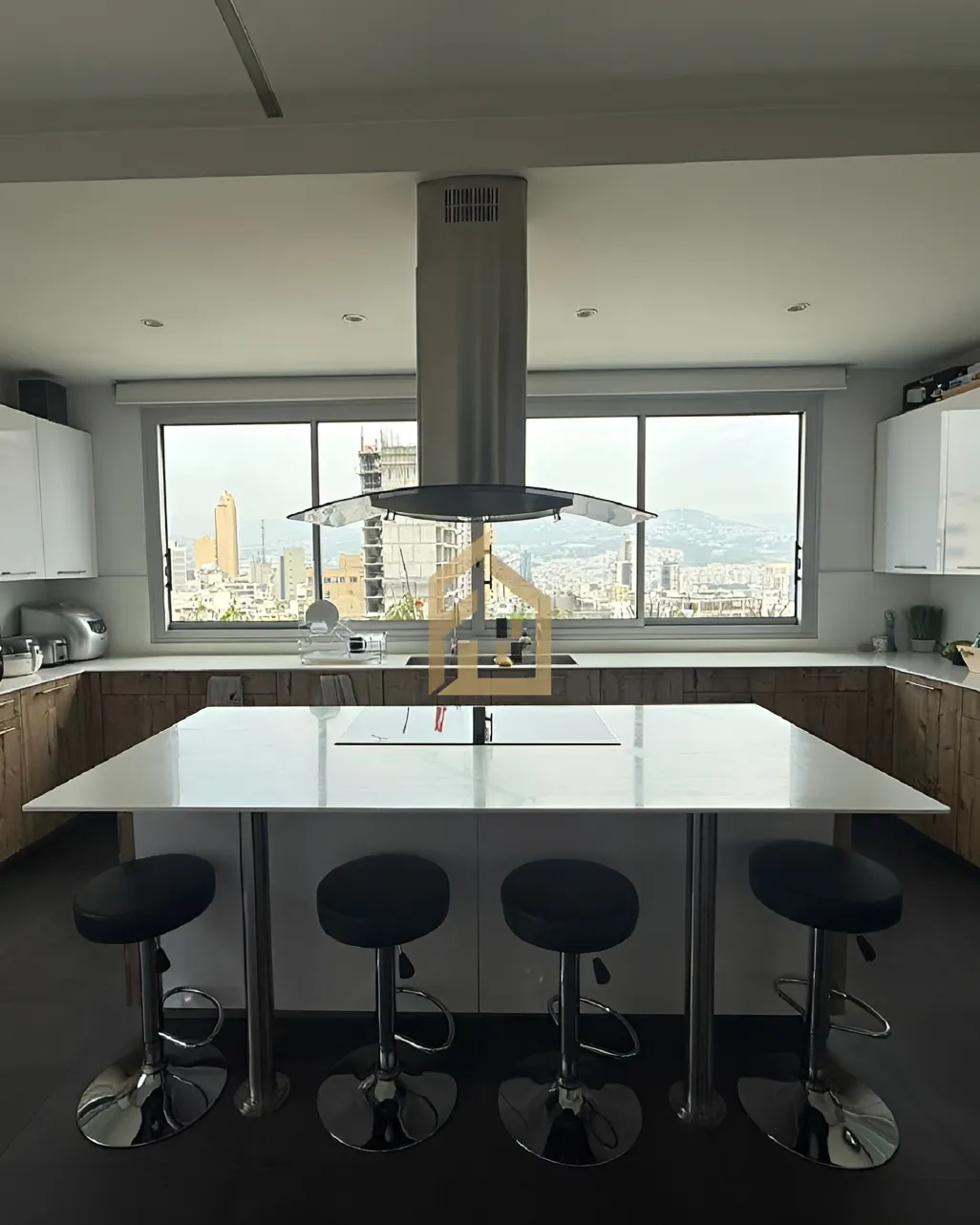 Penthouse for sale in Achrafieh, Beirut, Lebanon - 3 bed, 4 bath