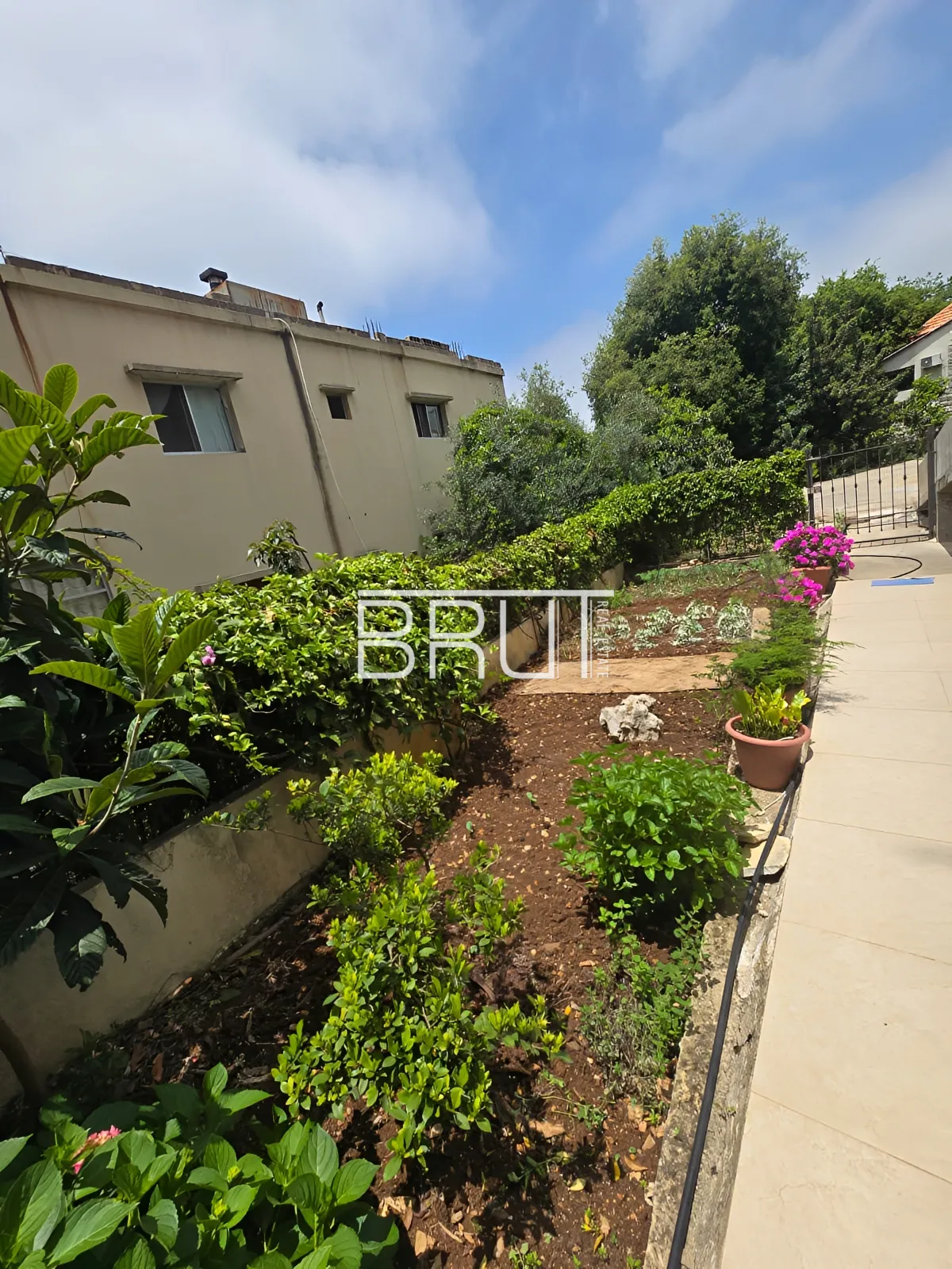 Apartment for Sale in Sehayleh
