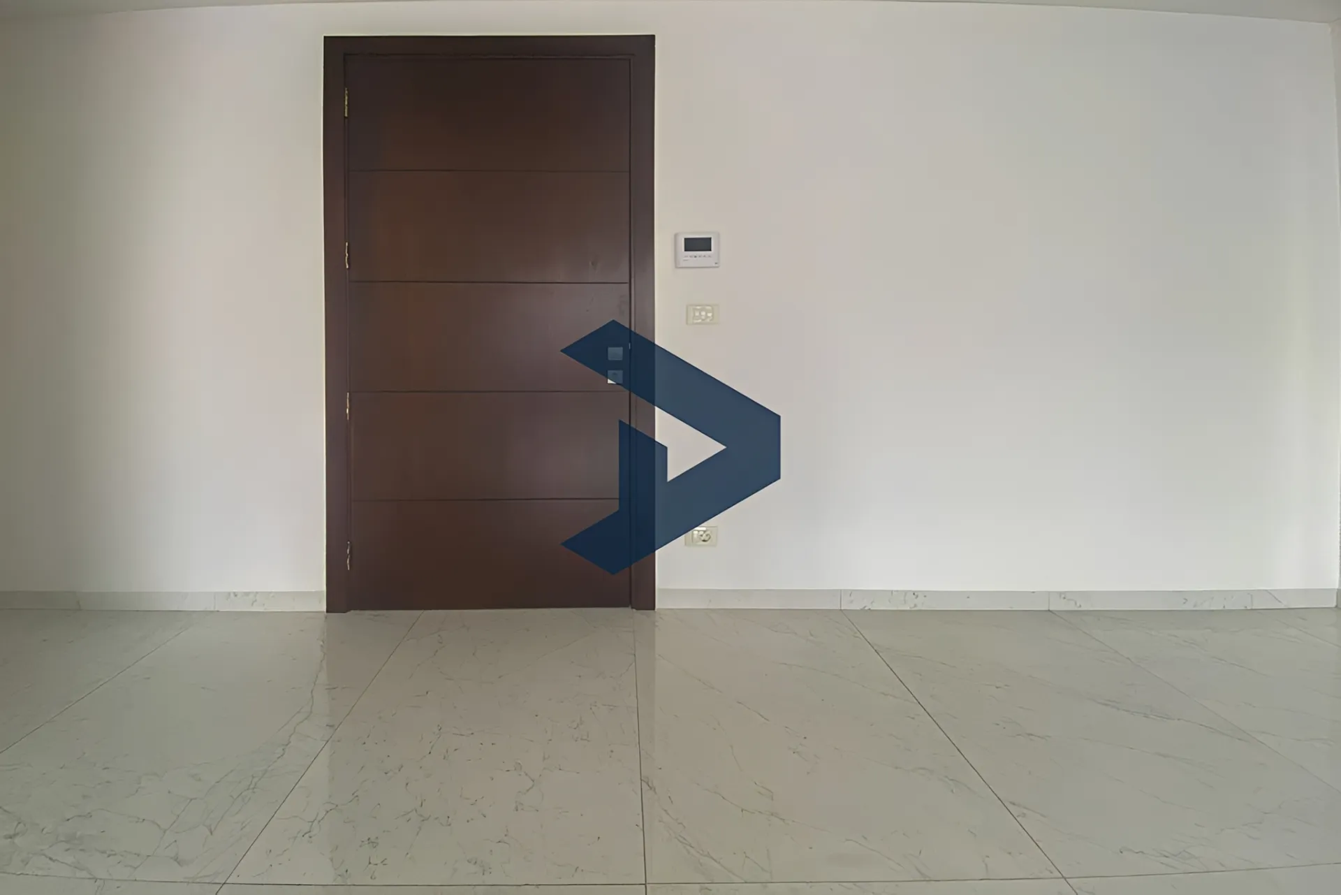 Apartment for rent in Kraytem, Beirut, Lebanon - 3 bed, 4 bath