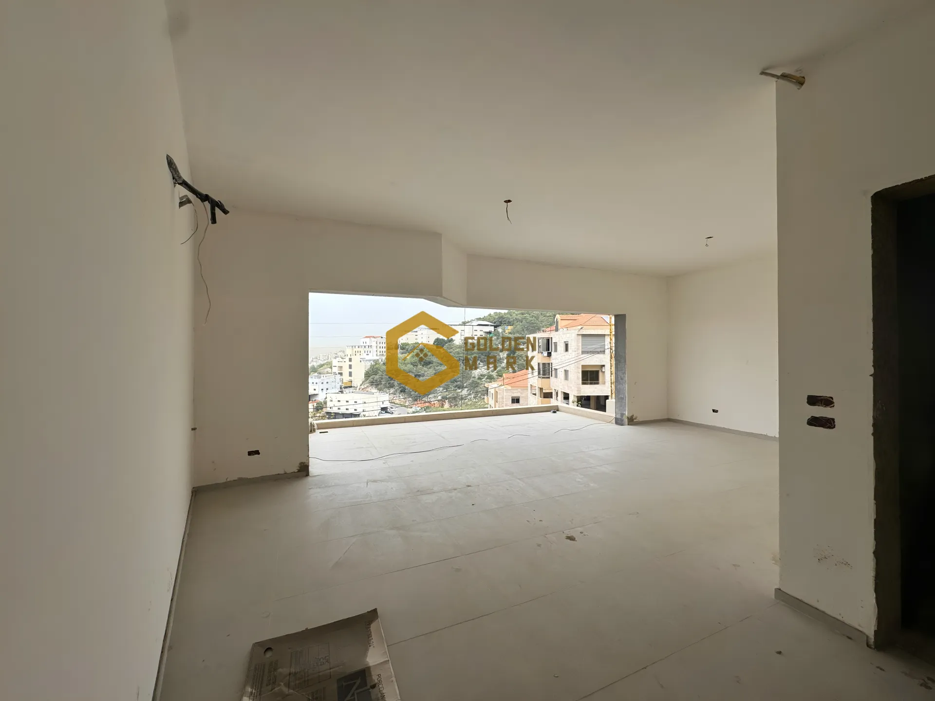 Apartment for Sale in Tilal Ain Saadeh, Metn - 3 bed, 3 bath