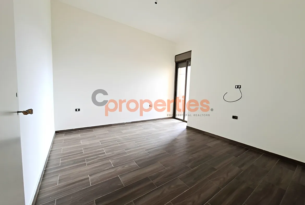 Apartment for Sale in Halat