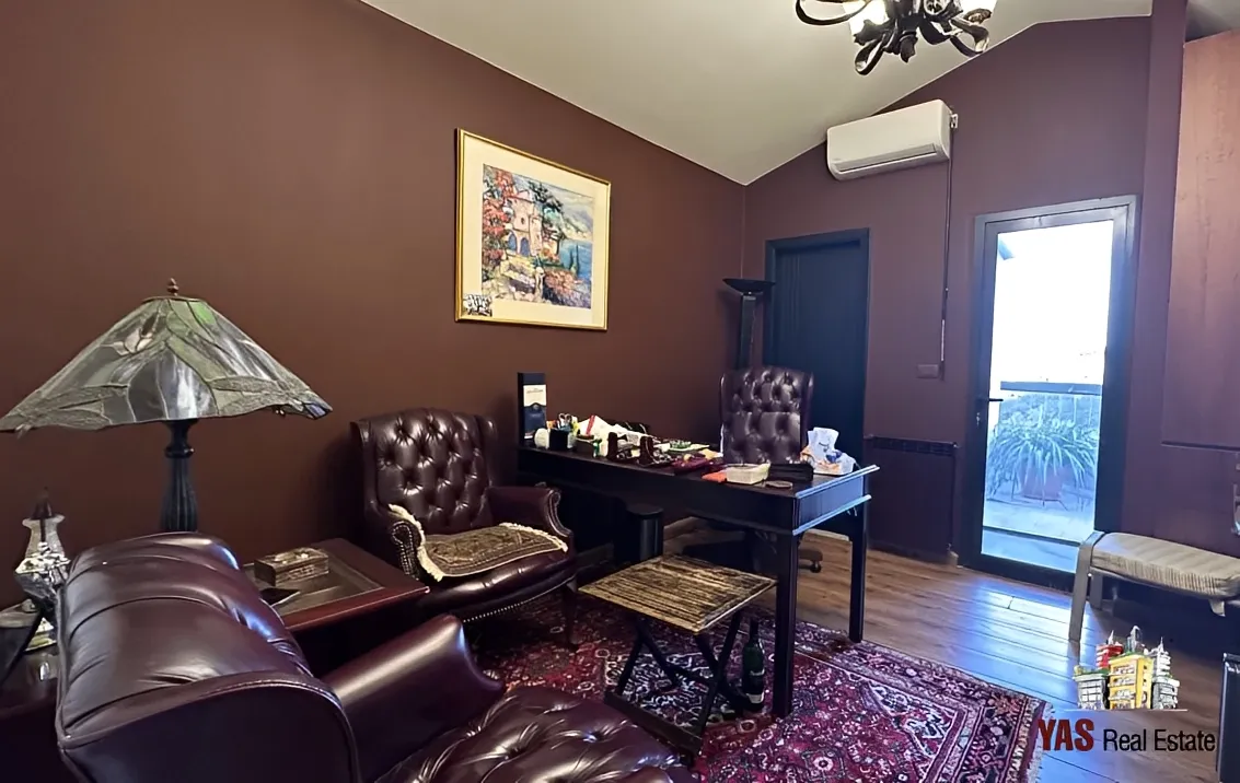 Apartment for Sale in Ballouneh - 3 bed, 5 bath