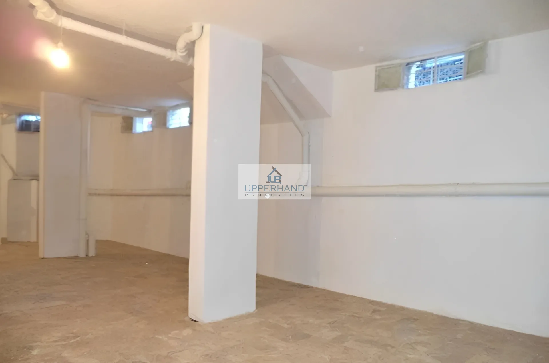 Warehouse for Sale in Sassine, Bayrut, Lebanon