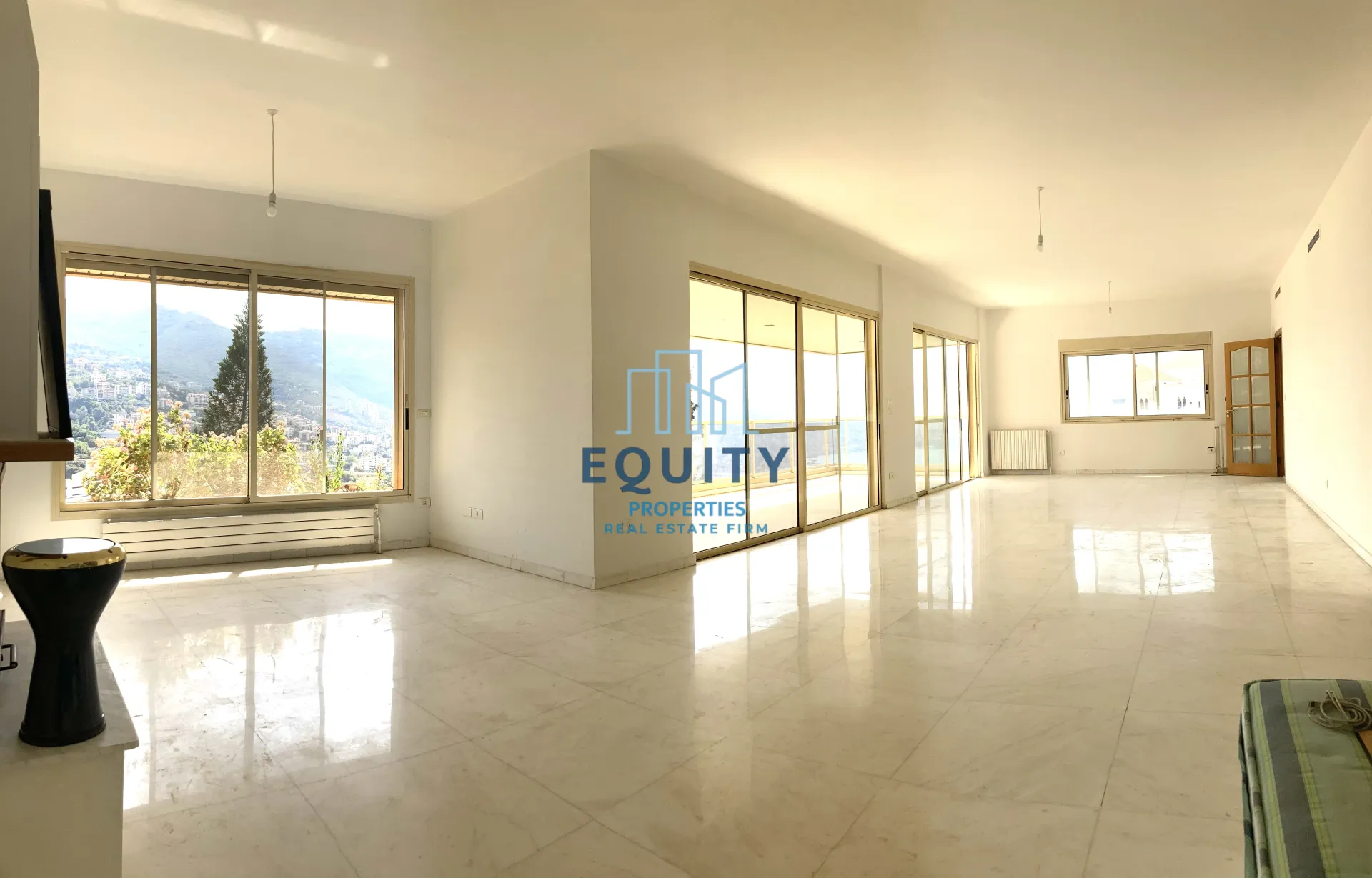 Apartment for Rent in Adma - 4 bed, 5 bath