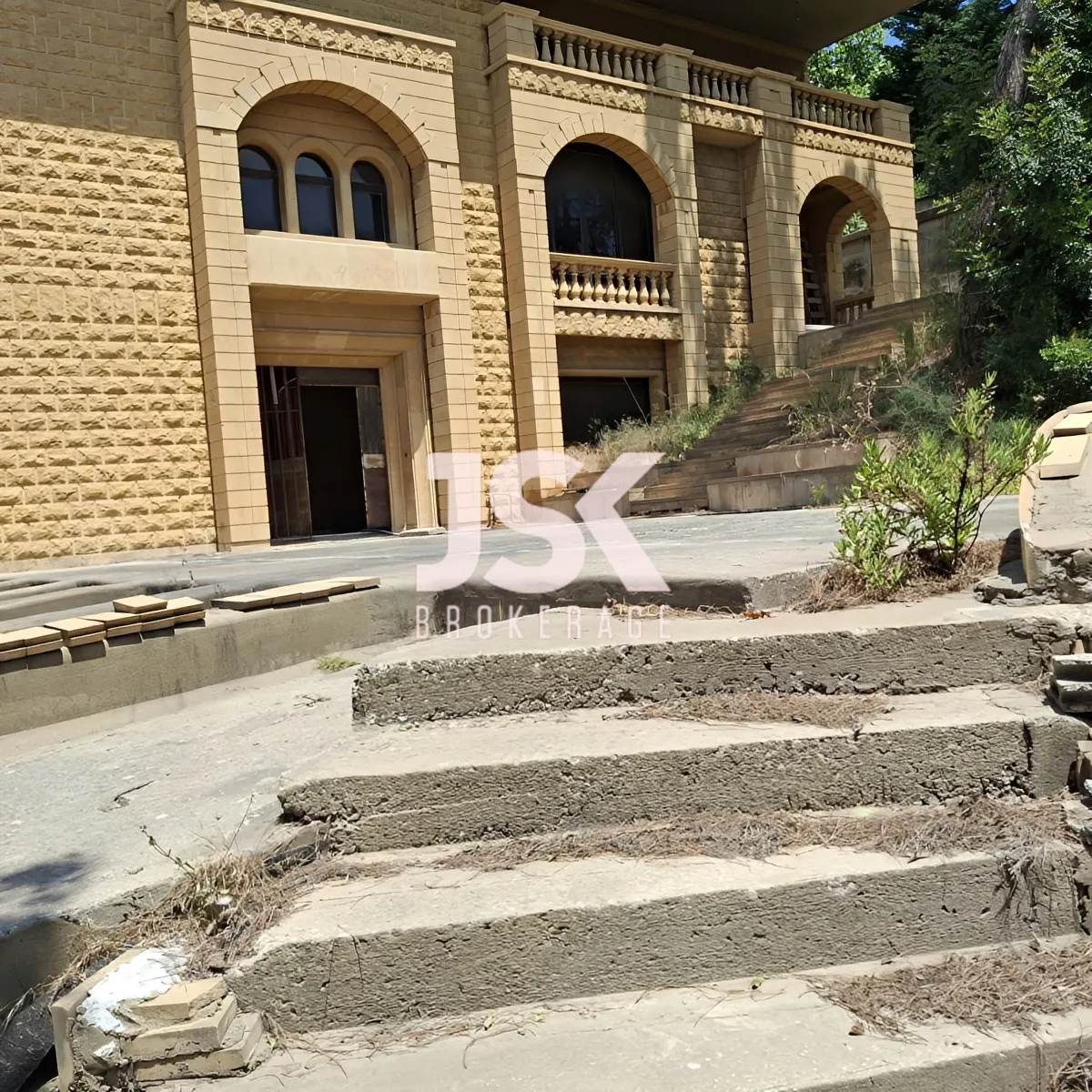 Land for Sale in Naqqache, Lebanon